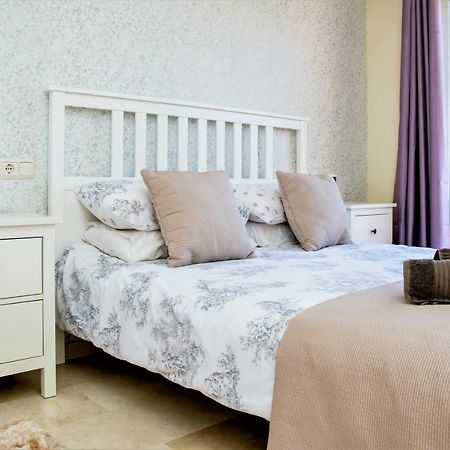 Free One Bedroom Retreat In Elviria Marbella Esterno foto